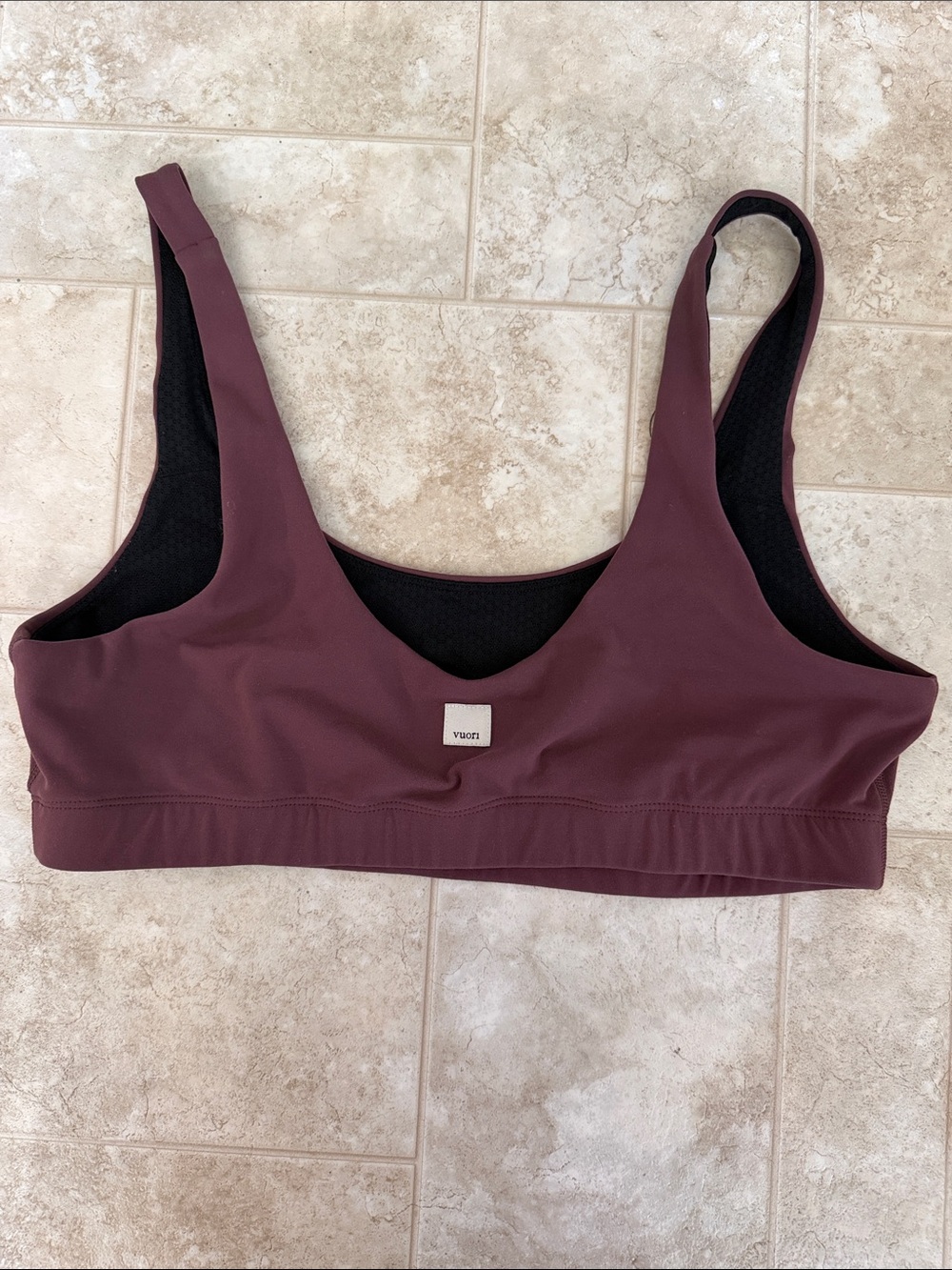 Vuori Berry Toned Everyday Sports Bra